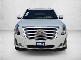 Used 2019 Cadillac Escalade Platinum video 2