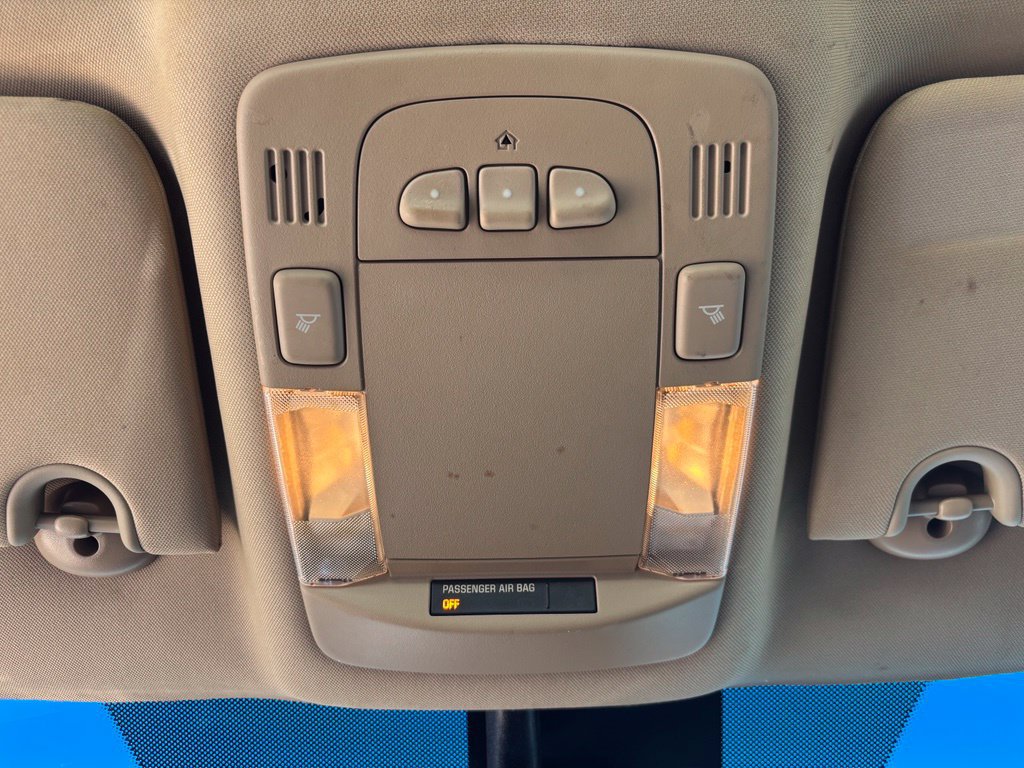Used 2007 Buick Lucerne CXL FWD image 33