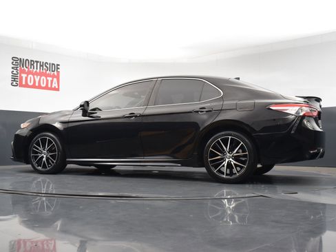 Used 2023 Toyota Camry SE image 25