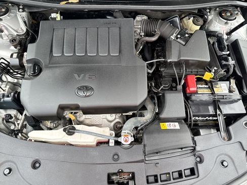 Certified 2018 Toyota Avalon XLE image 17