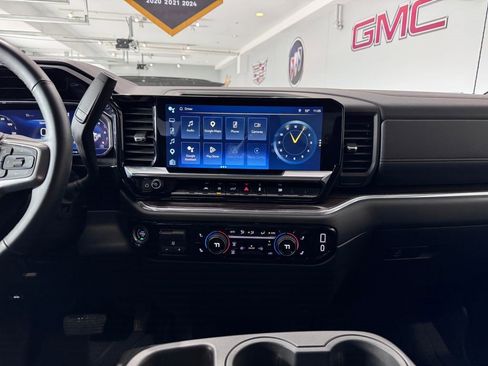 Certified 2024 Chevrolet Silverado 1500 RST image 20