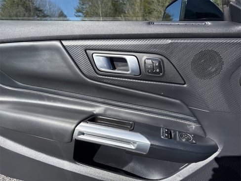 Used 2024 Ford Mustang GT Premium image 10