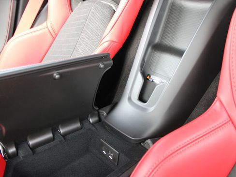 New 2026 Chevrolet Corvette Stingray Preferred Cpe w/ Z51 Performance Package RWD image 43