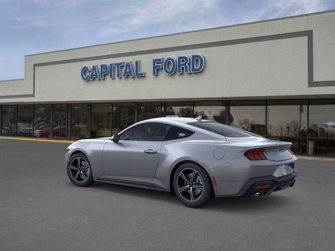 New 2025 Ford Mustang Coupe image 4