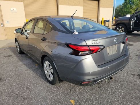 Used 2020 Nissan Versa S image 4