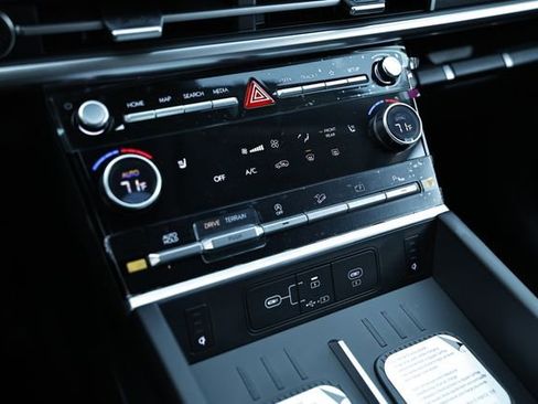 New 2026 Hyundai Santa Fe XRT image 16