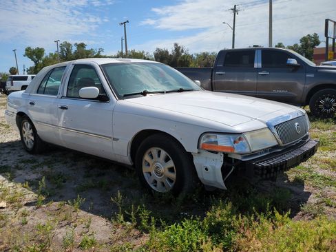 Used 2004 Mercury Grand Marquis LS RWD image 2
