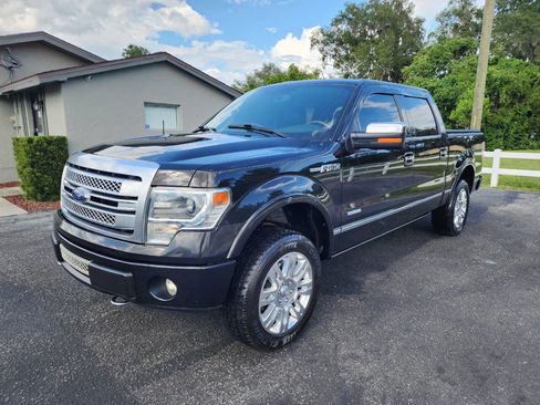 Used 2013 Ford F150 Platinum image 2