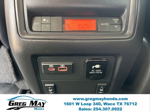 Used 2019 Nissan Pathfinder SL AWD/4WD image 20