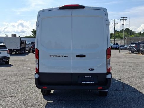 New 2026 Ford Transit 250 148 Medium Roof RWD image 5