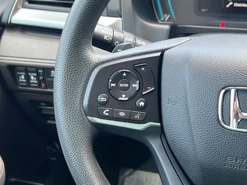 Used 2018 Honda Odyssey EX image 22