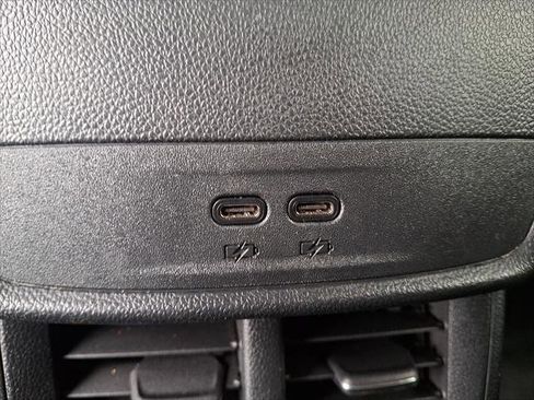 Used 2025 GMC Terrain Elevation AWD/4WD image 11