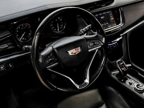 Used 2021 Cadillac XT6 Luxury FWD image 22