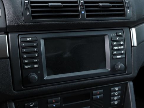 Used 2003 BMW M5 image 63