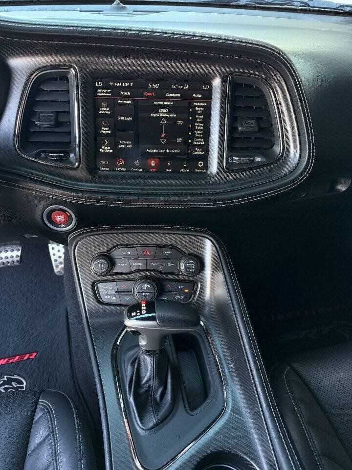 Used 2022 Dodge Challenger SRT Hellcat w/ Plus Package RWD image 15