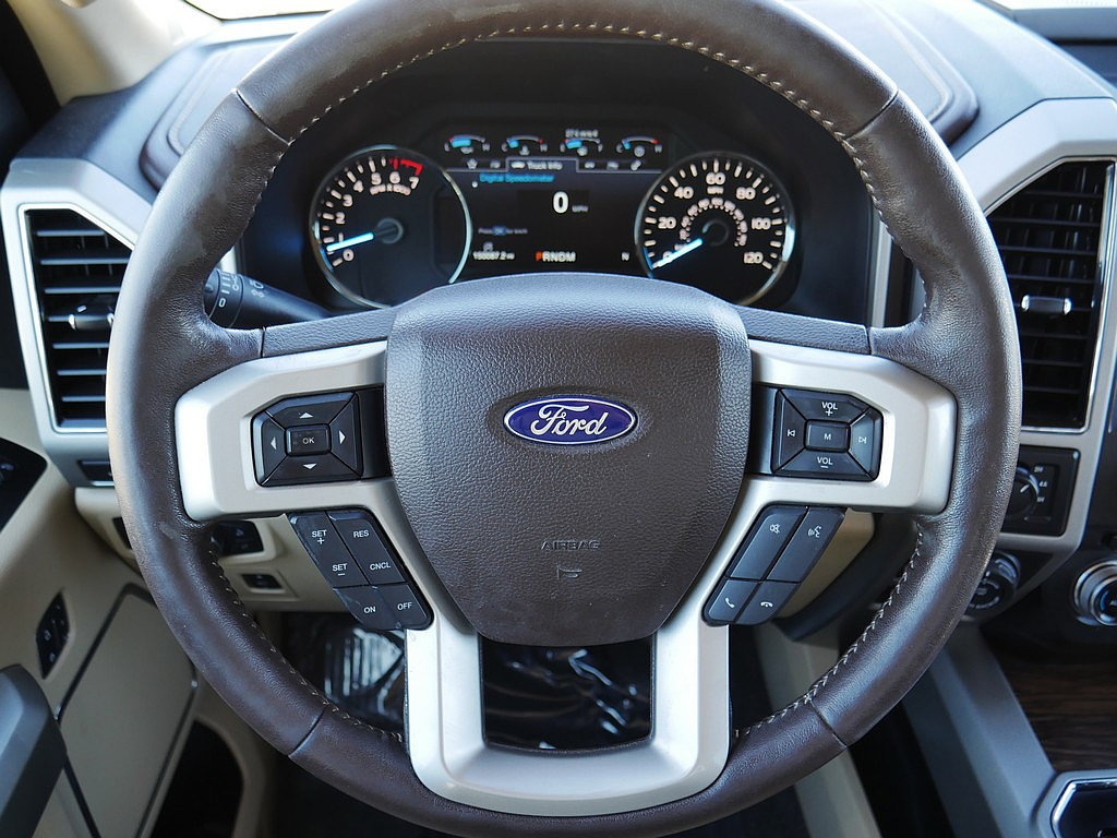 Used 2018 Ford F150 Lariat w/ Equipment Group 502A Luxury AWD/4WD image 20
