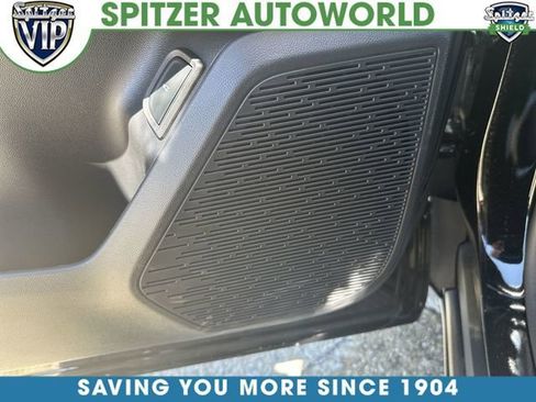 New 2026 Chevrolet Equinox LT w/ Convenience Package II FWD image 25