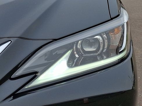 Used 2023 Lexus ES 350 w/ Premium Package FWD image 26