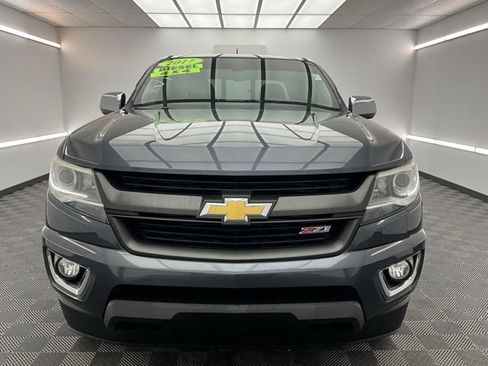 Used 2017 Chevrolet Colorado Z71 image 2