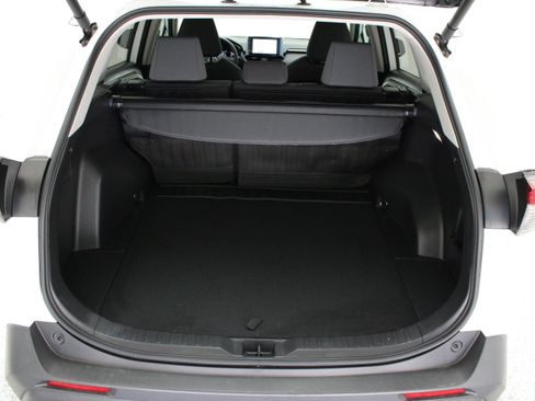Used 2025 Toyota RAV4 XLE w/ Convenience Package FWD image 32