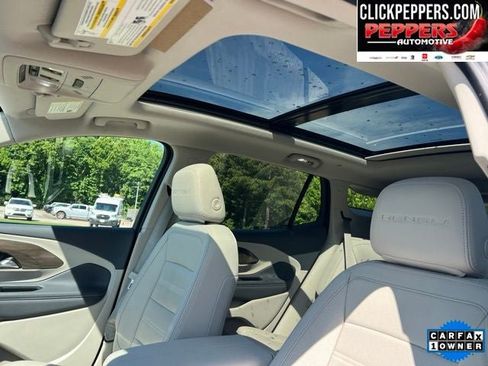 Used 2023 GMC Terrain Denali w/ Denali Premium Package AWD/4WD image 12