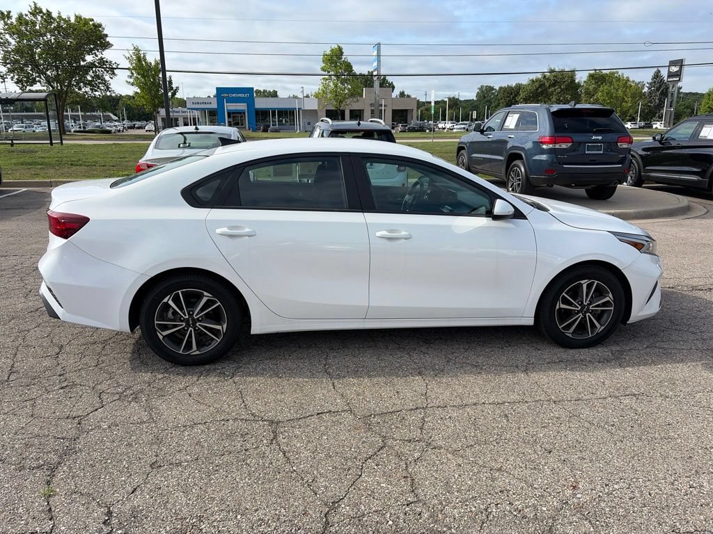 Used 2023 Kia Forte LXS FWD image 35