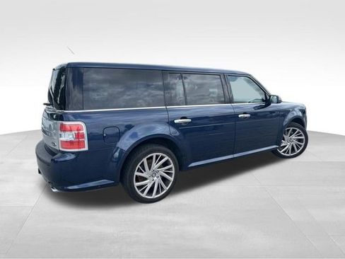 Used 2017 Ford Flex Limited w/ Equipment Group 301A FWD image 7