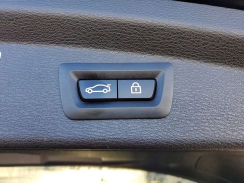 Used 2020 BMW X2 xDrive28i image 32