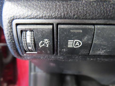 Used 2022 Toyota Corolla SE FWD image 14