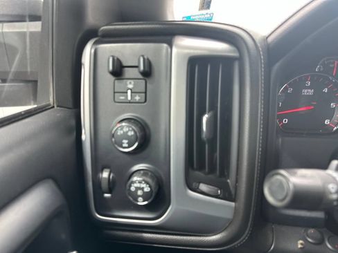 Used 2016 GMC Sierra 2500 SLE w/ SLE Fleet Preferred Package AWD/4WD image 33