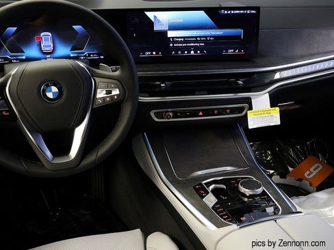 New 2026 BMW X5 xDrive50e w/ Climate Comfort Package image 17