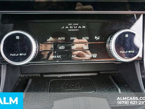 Used 2024 Jaguar XF R-Dynamic SE image 40