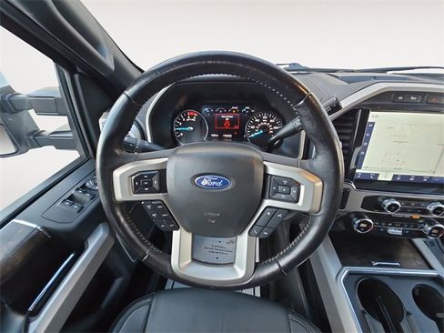 Certified 2022 Ford F350 Lariat w/ Lariat Ultimate Package image 12