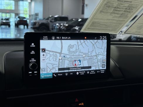 Used 2025 Honda Pilot Black Edition image 20
