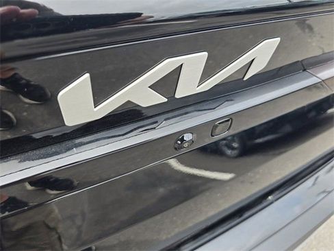New 2025 Kia K4 LXS image 7