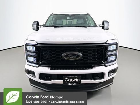 New 2026 Ford F250 XLT w/ XLT Premium Package AWD/4WD image 2