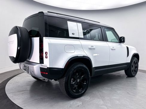Used 2024 Land Rover Defender 110 S AWD/4WD image 16