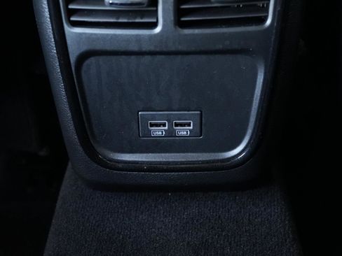 Used 2023 Dodge Charger R/T w/ Blacktop Package image 19