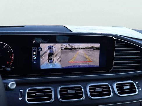 New 2026 Mercedes-Benz GLE 580 4MATIC image 23