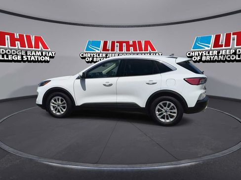 Used 2020 Ford Escape SE FWD image 5