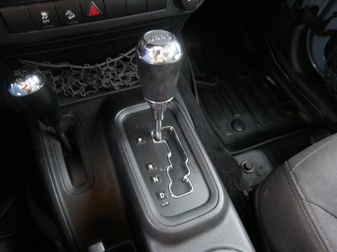 Used 2014 Jeep Wrangler Unlimited Sport w/ Quick Order Package 24S image 30