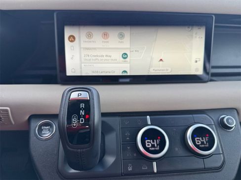 Used 2023 Land Rover Defender 110 X-Dynamic SE image 26