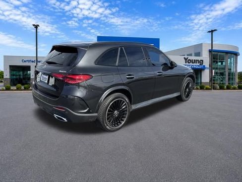 Used 2023 Mercedes-Benz GLC 300 4MATIC image 7
