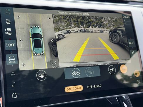 New 2026 Land Rover Range Rover Sport Dynamic SE image 21