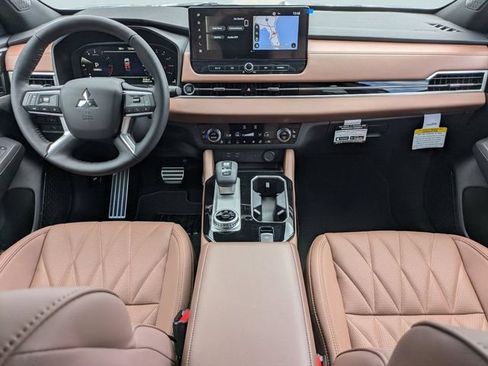 New 2026 Mitsubishi Outlander SEL FWD image 17
