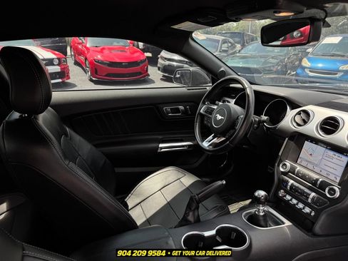 Used 2019 Ford Mustang GT Premium RWD image 32