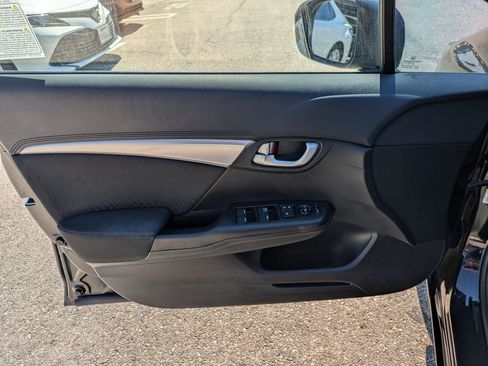 Used 2015 Honda Civic EX image 10