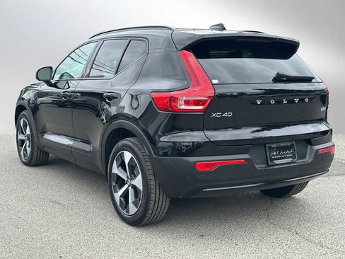 Used 2025 Volvo XC40 B5 Plus w/ Protection Package Premier AWD/4WD image 5