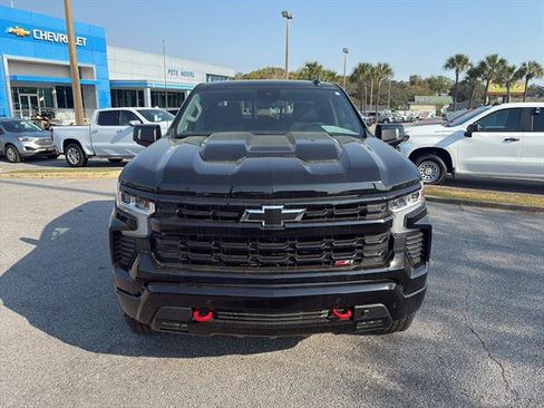 New 2026 Chevrolet Silverado 1500 LT Trail Boss w/ LT Trail Boss Premium Package AWD/4WD image 2