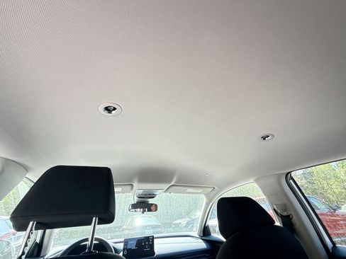 New 2026 Honda HR-V LX image 16